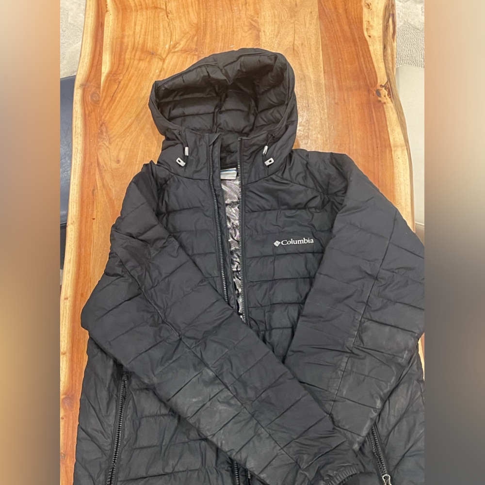 Men’s Powder Lite™ Hooded Insulated Jacket Size L Puffer Coat
